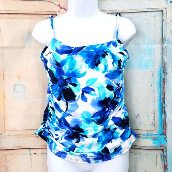 Miraclesuit Floral Tankini - Picture 1 of 6